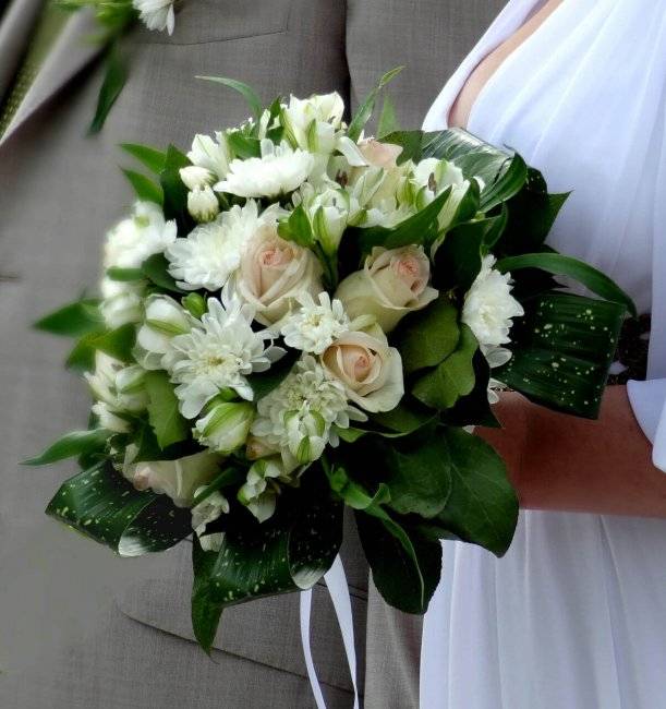 Букет невесты из хризантем — красиво и со вкусом