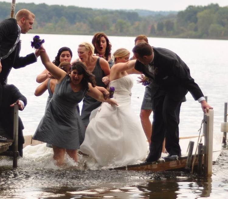 60 смешных и необычных свадебных фото, которые никогда не забудут эти молодожены. а теперь и вы