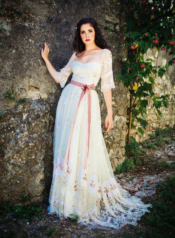 Свадебное платье в стиле рустик: особенности, популярные фасоны с фото, полезные рекомендации по подбору к фигуре
