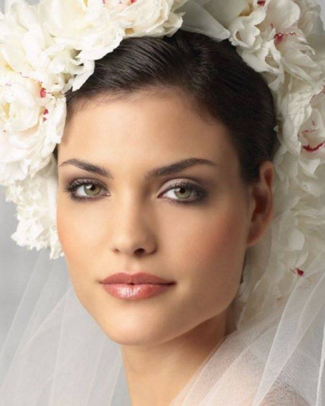 Гармоничное дополнение образа: свадебный макияж для серых глаз – идеи с фото