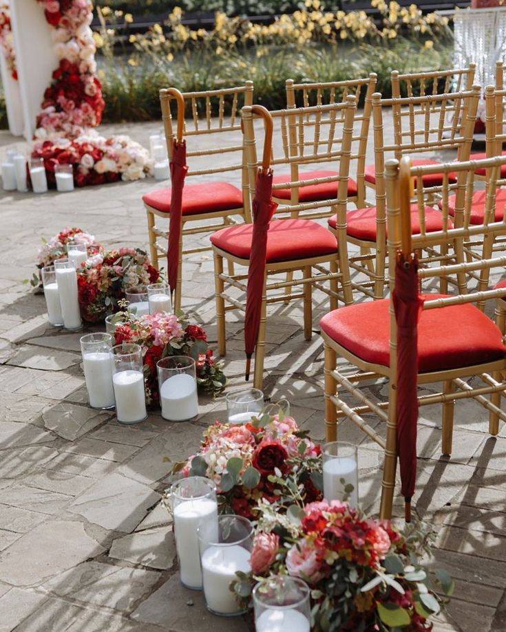 Украшение стульев на свадьбу: идеи декора - hot wedding