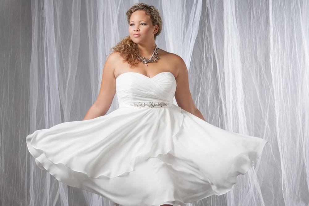 Причина популярности пышных свадебных платьев, их особенности