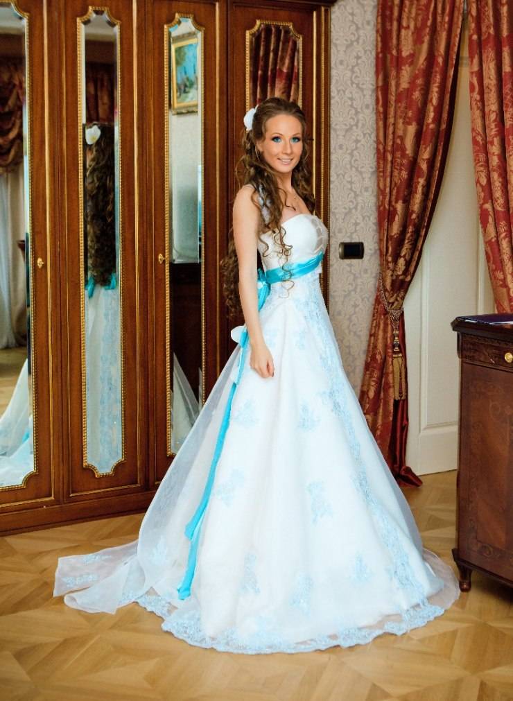 Бирюзовые свадебные платья 2020 года — популярные фасоны, фото