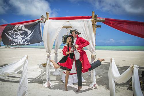 Йо-хо-хо и кольцо на пальце – свадьба в стиле пиратов: сценарий и фото оформления