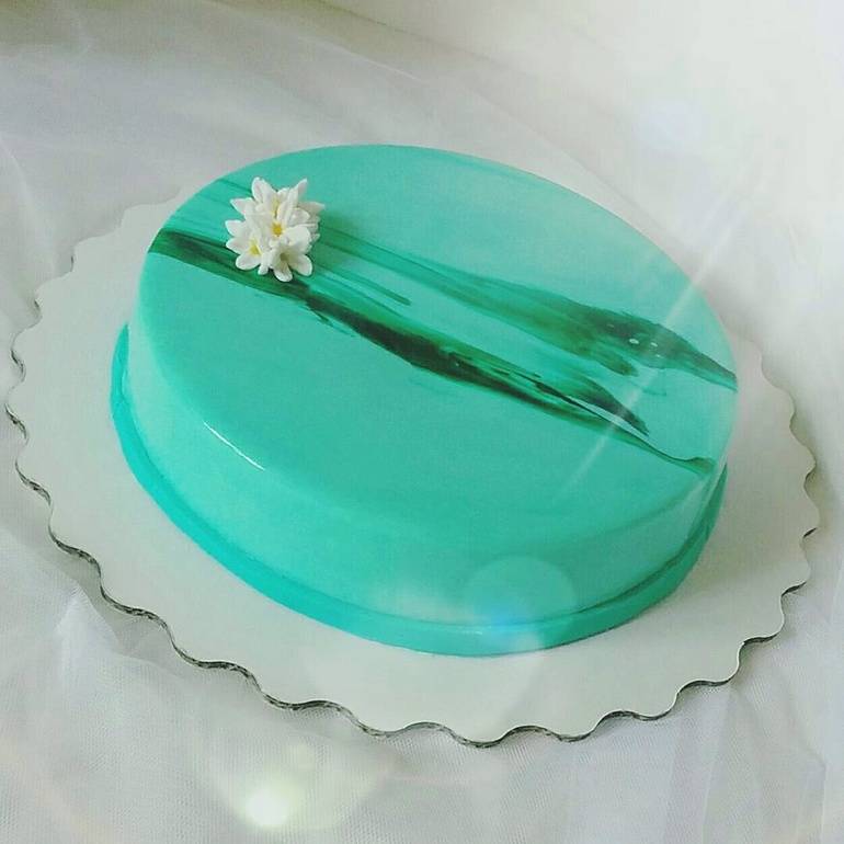 Свадебный торт с зеркальной глазурью: идеи и фото