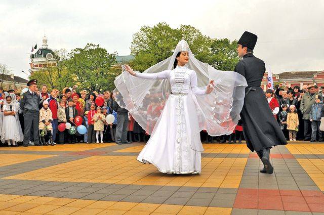 Традиции дагестанцев: описание, свадебные обычаи, фото