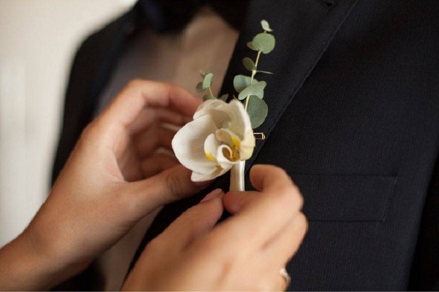 Бутоньерка для жениха своими руками ???? как сделать свадебный цветок для жениха