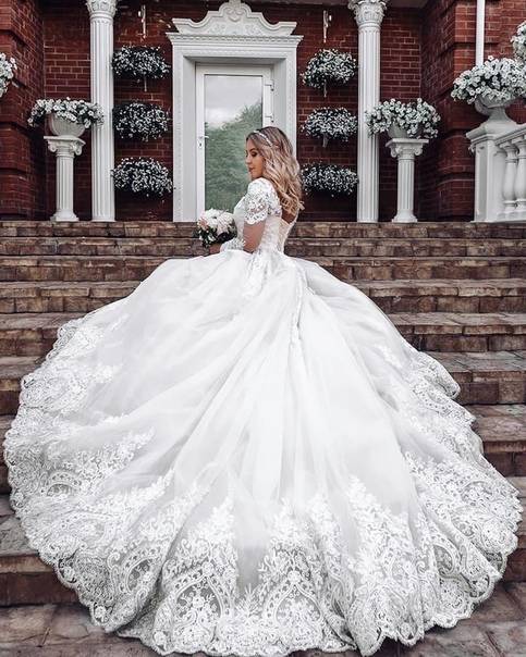 Пышное свадебное платье со шлейфом: фото и примеры моделей