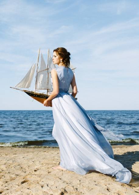 Пляжные свадебные платья: фасоны и модели с фото