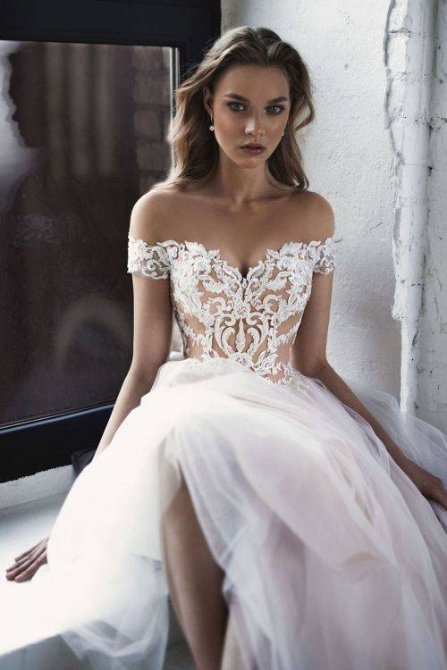 Платье для невесты из шелка: преимущества, как выбрать модель, чем дополнить