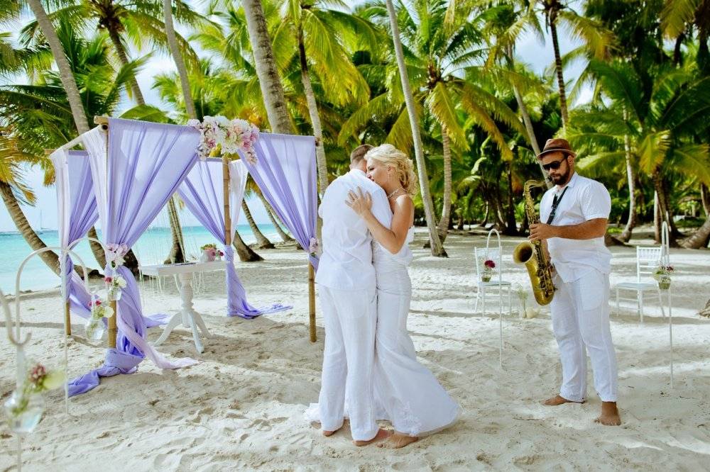 Свадьба или медовый месяц в доминикане? подборка отелей для «дорогих» продаж