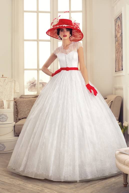 Обычай красной ленты на свадьебном платье. - азербайджан - страна огней! - страна мам
