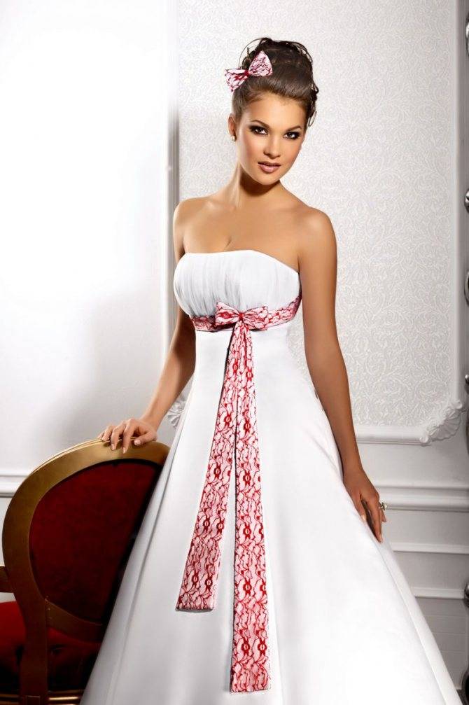 Свадебные платья с цветным поясом