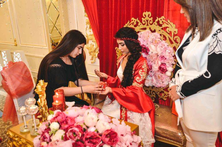 Азербайджанские свадьбы - подарки, традиции, фото и видео