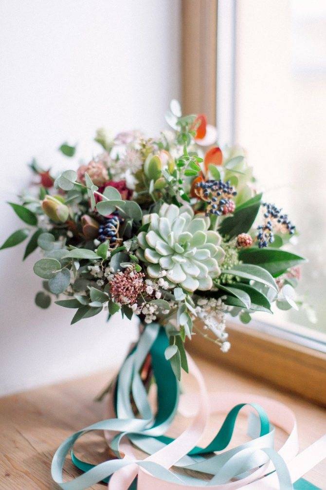 Свадебный букет из гипсофилы: советы по выбору и сочетанию с другими цветами, фото