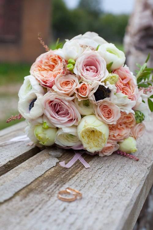 Из каких цветов составить свадебный букет? мини-обзор самых популярных цветов