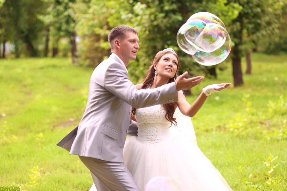 Мыльные пузыри на свадьбу — фейерверк, гигантский пузырь