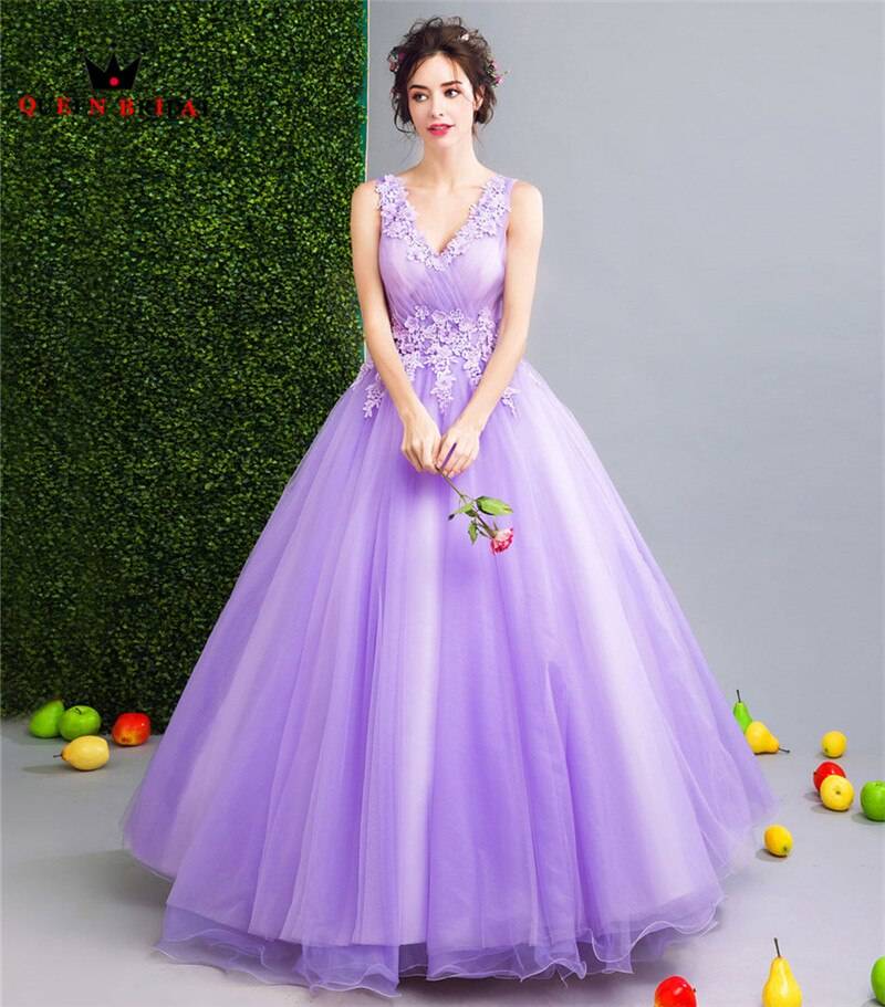 Яркие фиолетовые платья на свадьбу для романтичных невест – модные модели