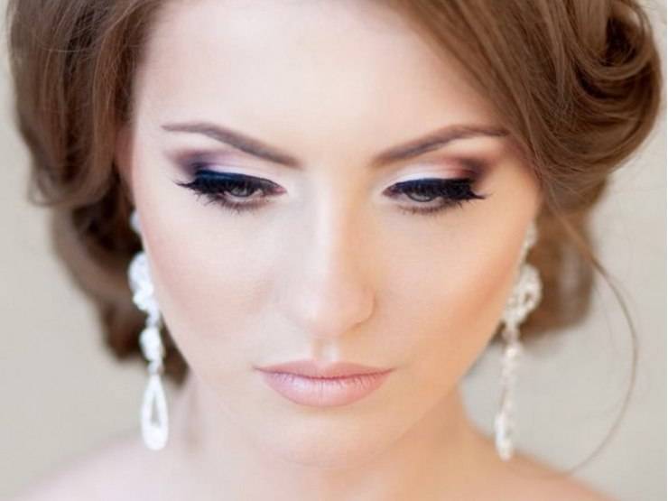 Элегантный образ принцессы: нежный свадебный макияж для карих и голубых глаз