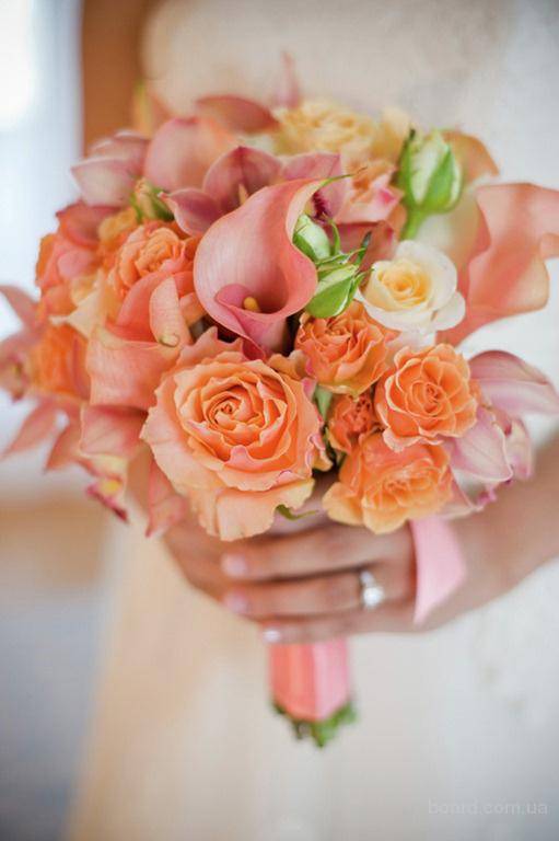 Чувственная классика: свадебный букет невесты из красных роз