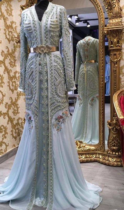 Арабские невесты: их роскошные свадебные платья, аксессуары и макияж