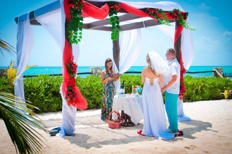 Восторг и страсть – свадебная церемония в Мексике: фото оформления и традиции