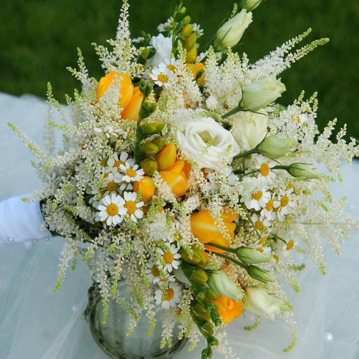 Свадебный букет из гипсофилы для невесты в [2019] своими руками ? – фото с розами & не только