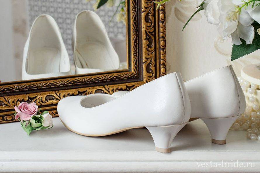 Свадебная обувь без каблука для невесты в тренде [2019] – ? фото