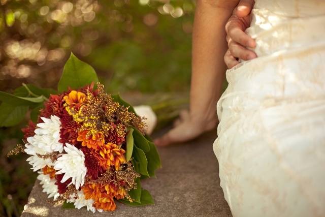 Свадьба в октябре: благоприятные дни, советы и идеи