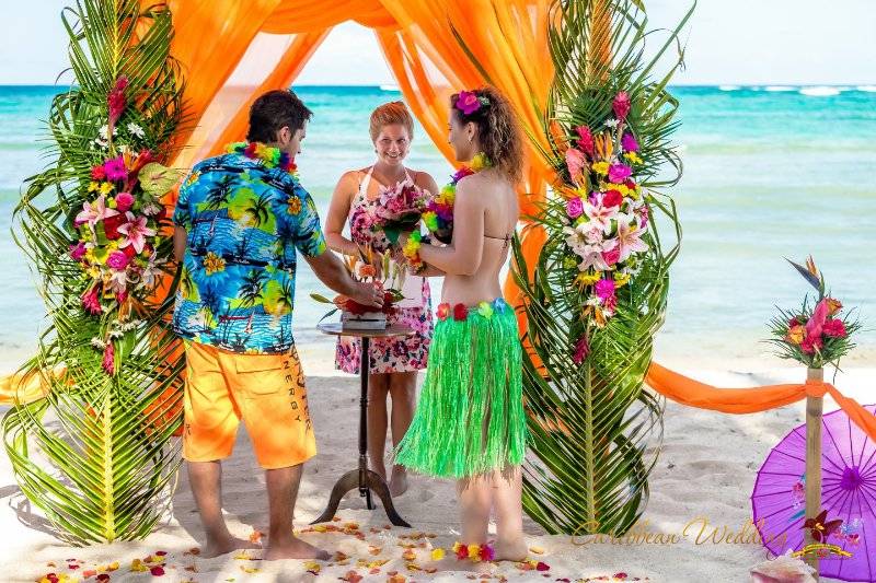 Экзотическая свадьба в пляжном, гавайской стиле