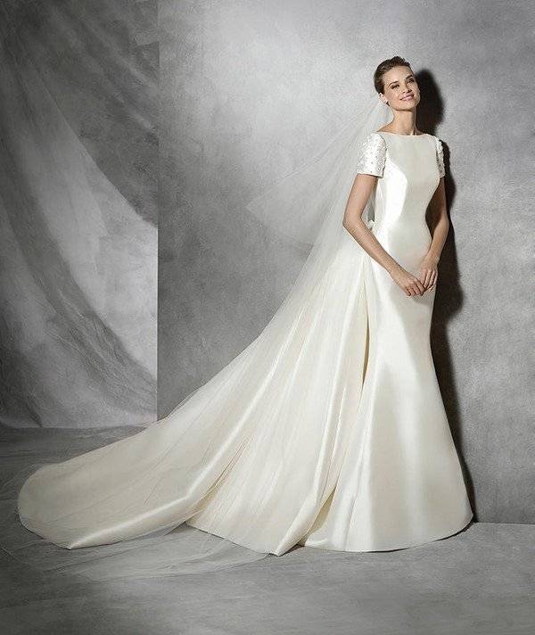 Атласное свадебное платье (88 фото): обзор красивых моделей для разных типов и рекомендации
