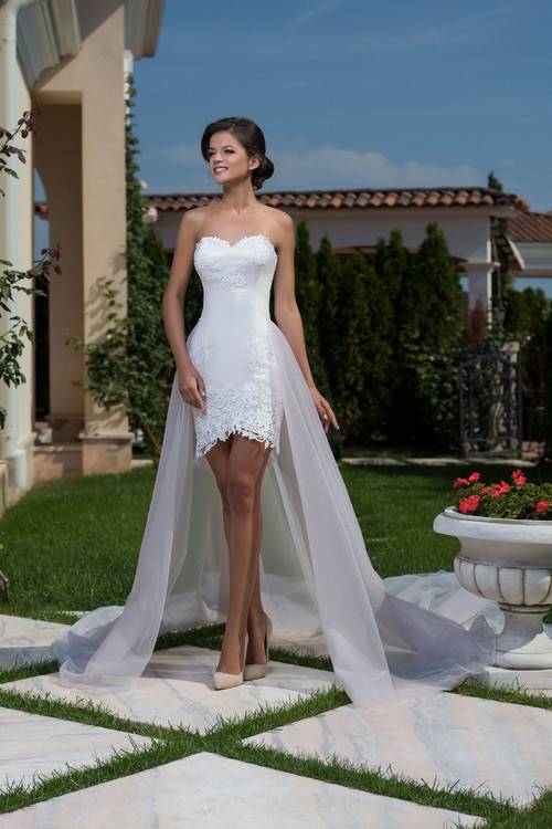 Шикарные свадебные платья со шлейфом: фото, лучшие фасоны и советы по выбору
