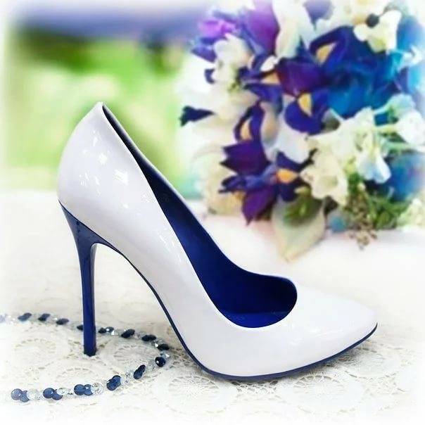 Как выбрать цветные туфли на свадьбу: плюсы и минусы, варианты цветной обуви для невесты (фото), как подобрать аксессуары