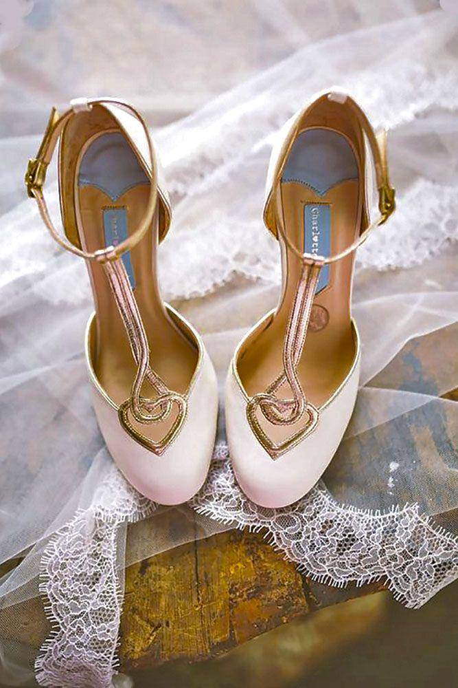Свадебная обувь без каблука: актуальные модели и фото