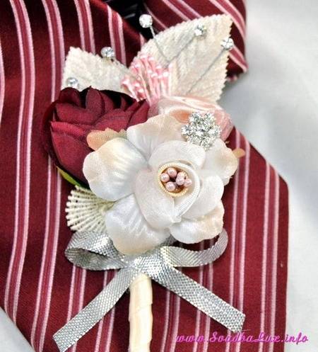 Бутоньерка жениха: прекрасное украшение ко дню свадьбы