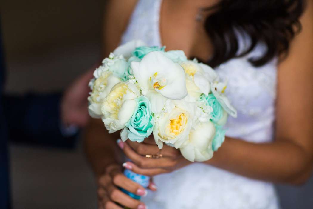 Цветы синего цвета для букета невесты