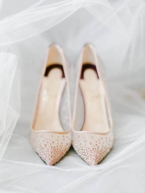 Обувь для свадьбы летом: идеи для стильных образов