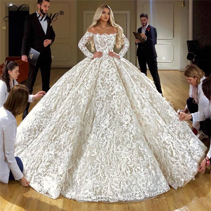 15 самых дорогих свадебных платьев
