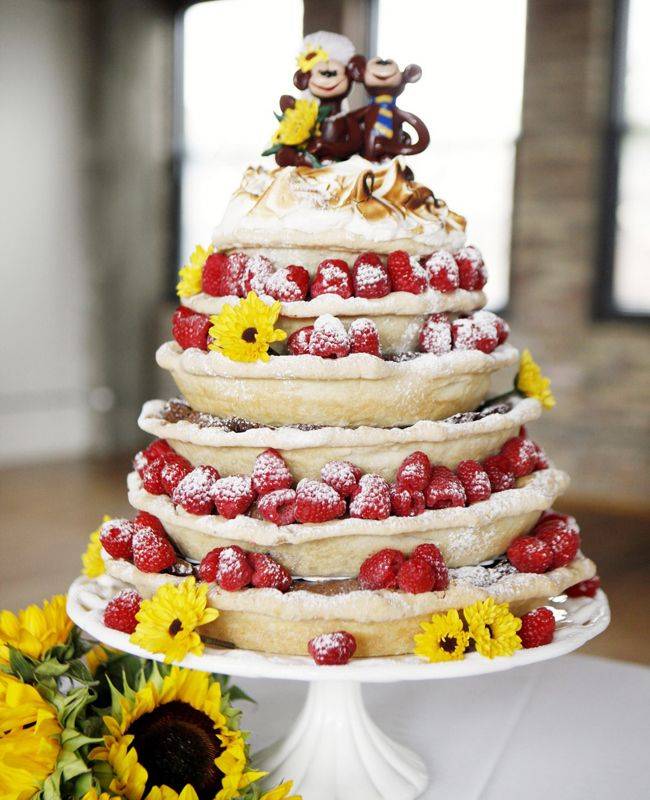 Красивые свадебные торты из мастики: как стильно и изысканно украсить торт на свадьбу?