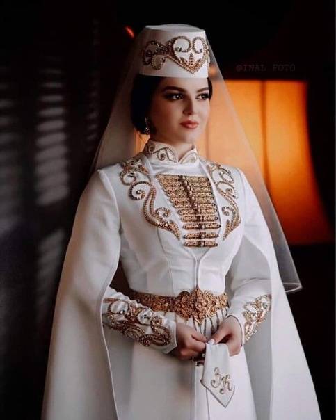Свадебные наряды в турции: традиционные и современные платья, которые выбирают для себя невесты
