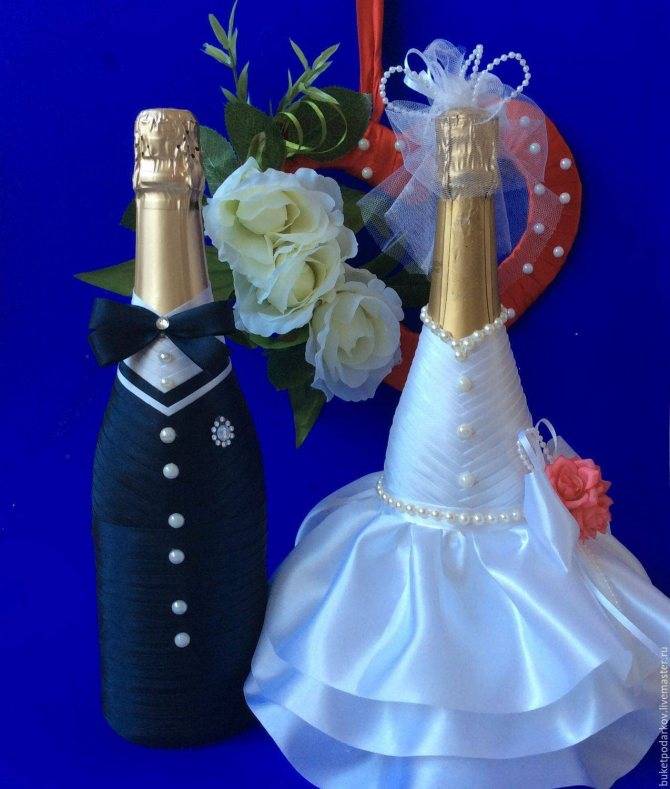 Когда пить шампанское со свадьбы? варианты украшения свадебных бутылок своими руками.