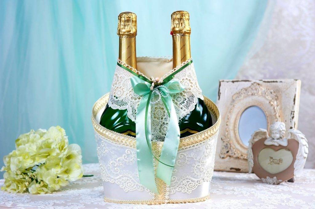 Одежда на шампанское для свадьбы своими руками