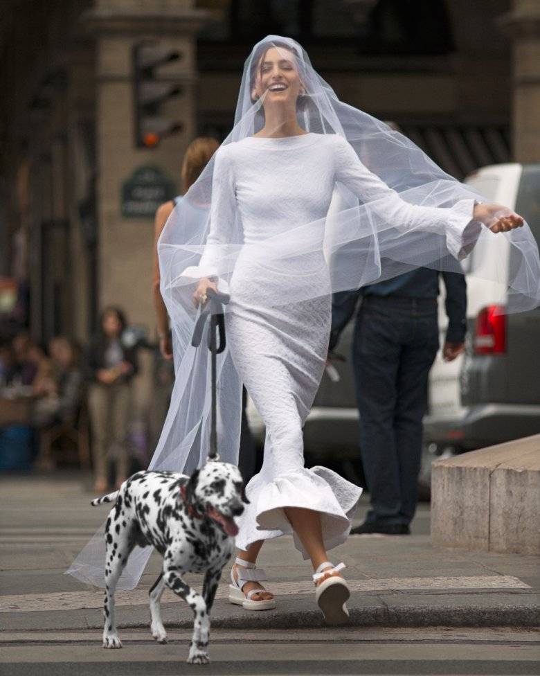 Откровенные свадебные платья: самые развратные наряды невест