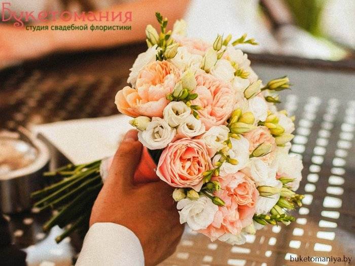 Воплощение нежности: букет невесты из пионовидных роз