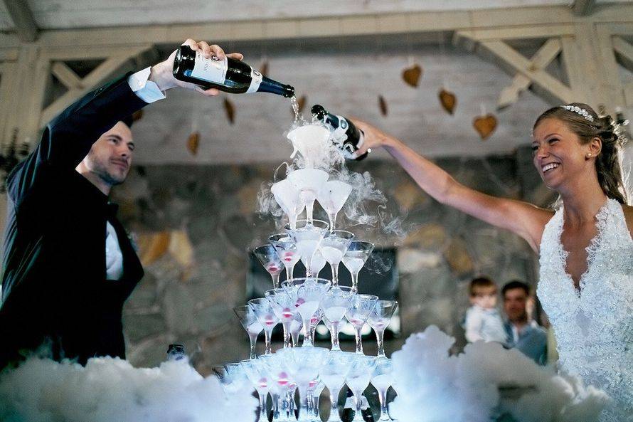 Как дома сделать горку из шампанского, за которую профи просят от 4000 до 12 000 рублей