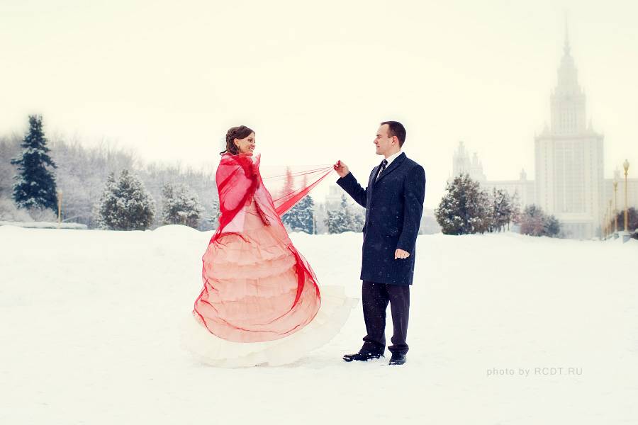 Аксессуары для зимней свадебной фотосессии