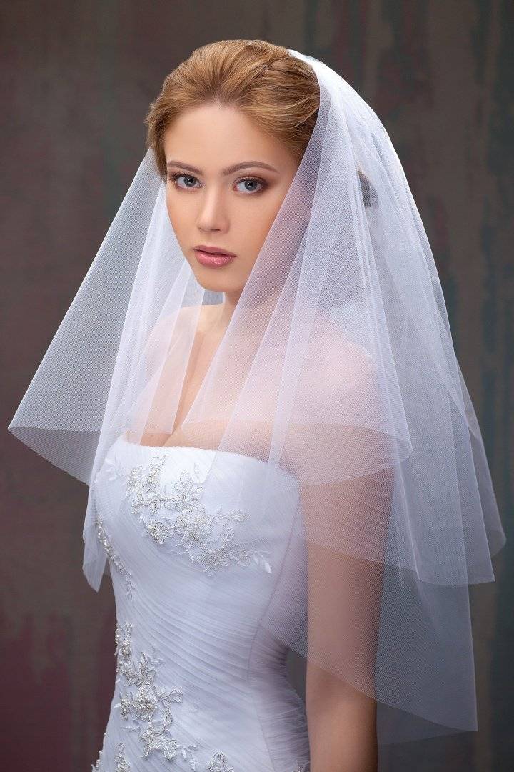 Причины популярности фатиновых свадебных платьев, кому подойдет такой наряд