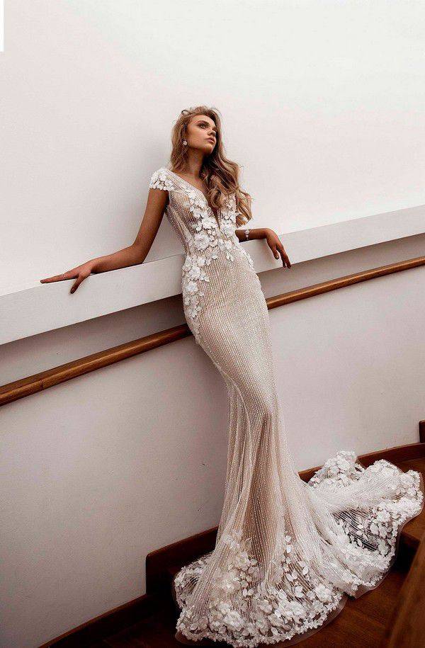 Модные свадебные платья для полных: 100+ лучших моделей на фото