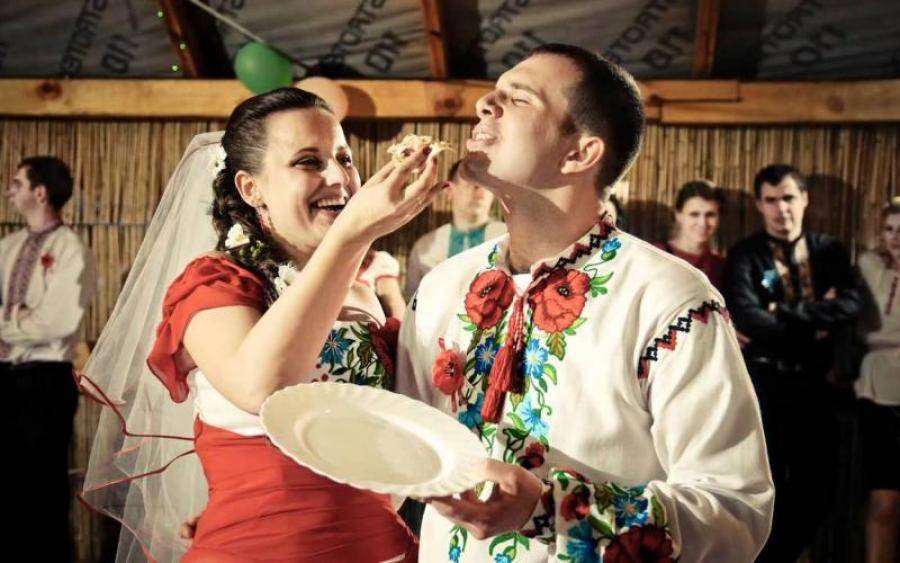 Традиции на свадьбе - современные ???? свадебные обычаи в россии