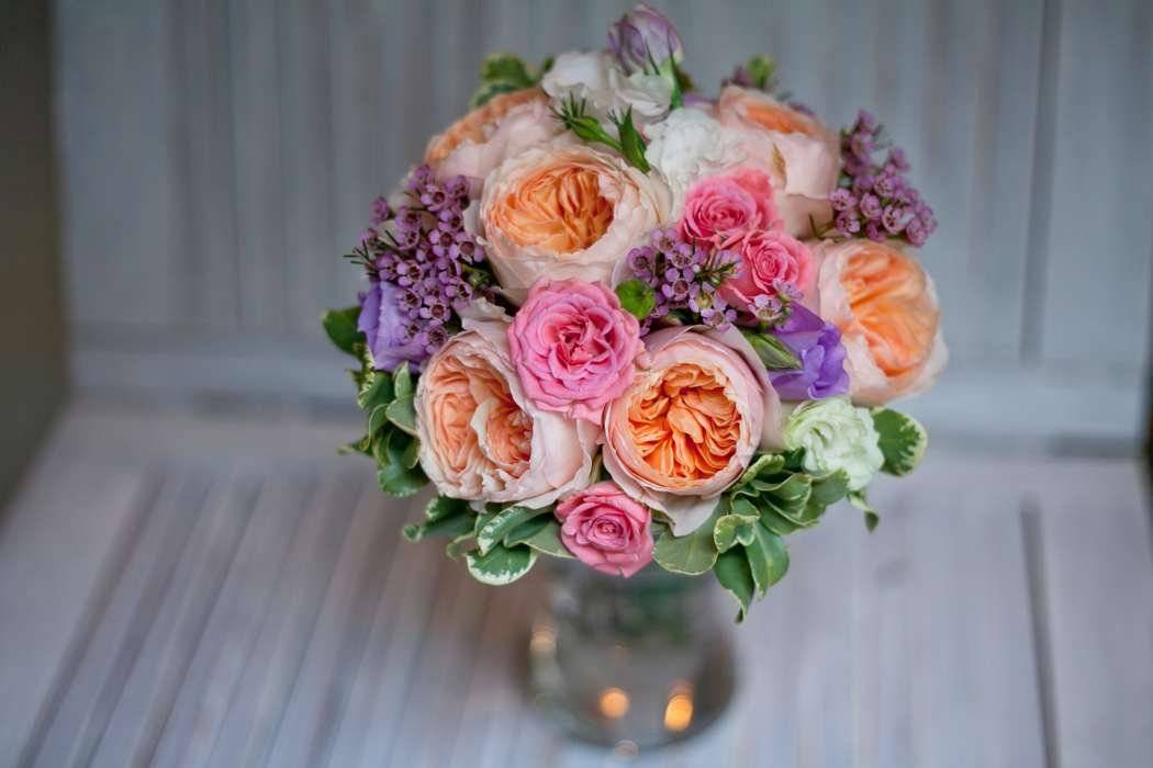 Свадебный букет из пионов и пионовидных роз: подборка идей